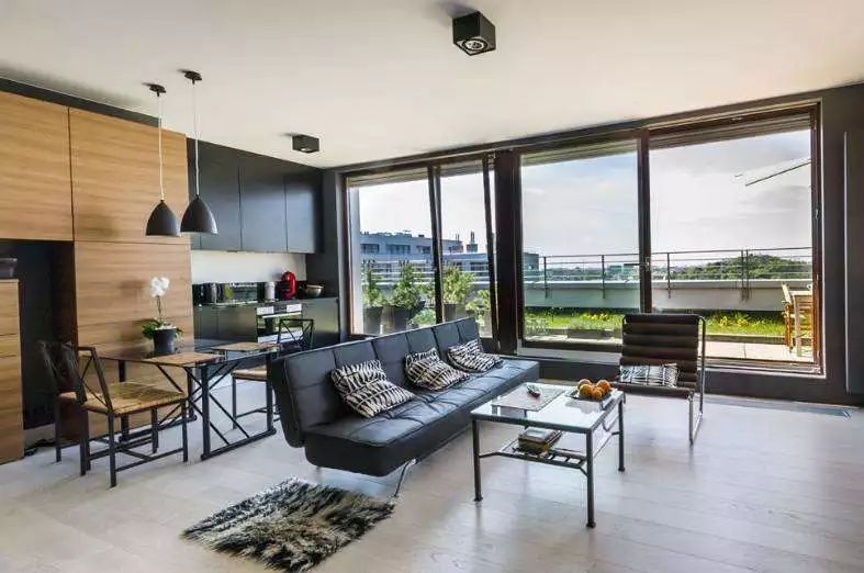 选一扇门窗，造一种品味生活(图2)